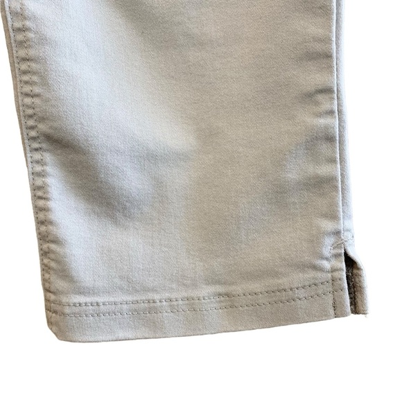 Up! Cropped Capri - Picture 3 of 11